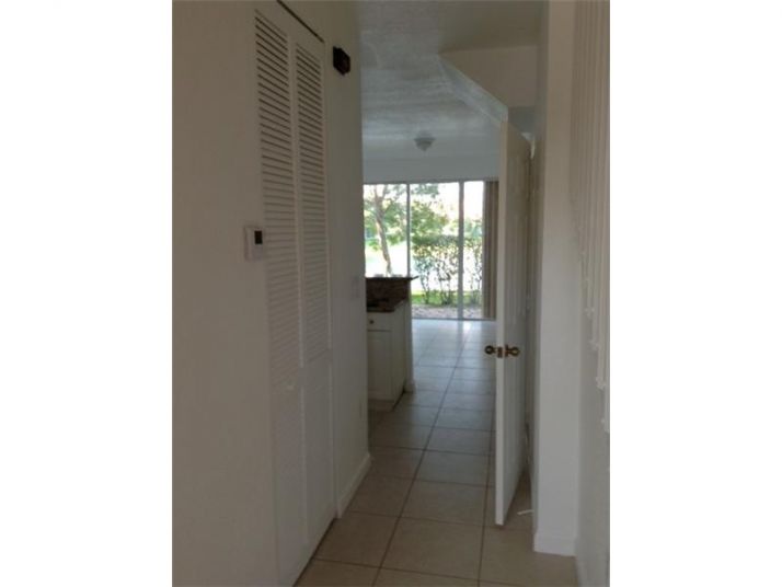 9267 SW 227 ST # 7, Miami, FL 33190