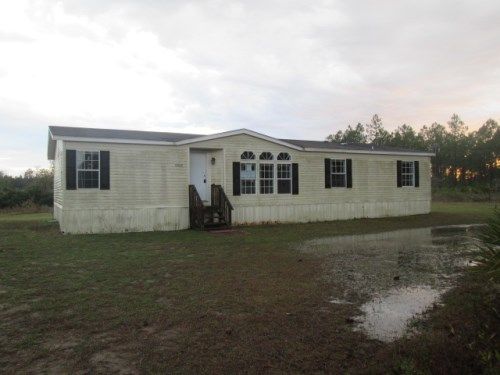 33608 Meadows Ln, Callahan, FL 32011