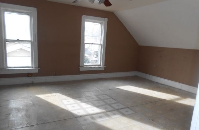 12947 Division St, Blue Island, IL 60406