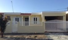 4 Las Gardenias Manati, PR 00674