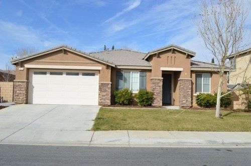 1217 Stanfill Rd, Palmdale, CA 93551