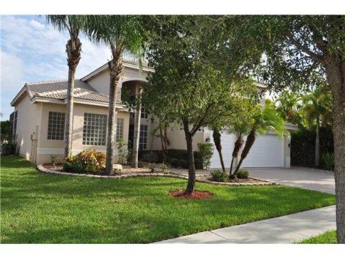 18590 SW 44TH ST, Hollywood, FL 33029