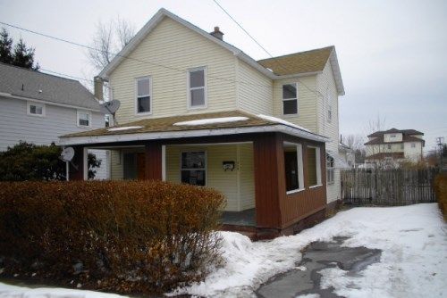 213 Sussex St, Old Forge, PA 18518