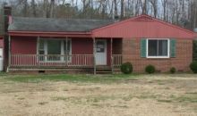 26534 E Nottoway Dr Courtland, VA 23837
