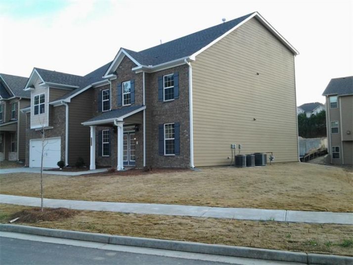 4030 Laurel Falls Drive, Snellville, GA 30039