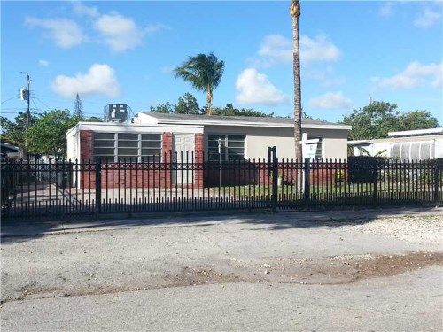 125 NW 123 ST, Miami, FL 33168