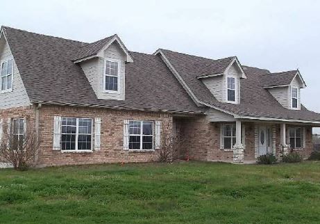 916 St Joseph Rd S, Burlington, TX 76519