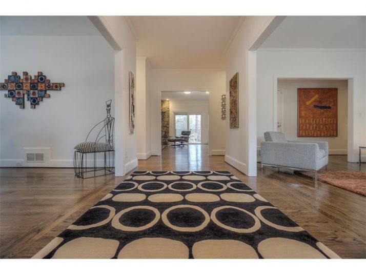 1776 Mountain Glen, Stone Mountain, GA 30087