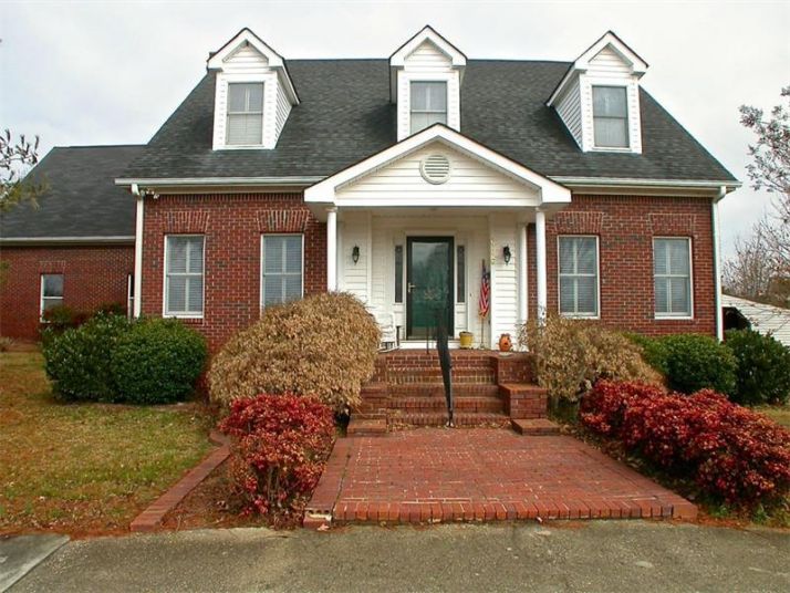 606 Winder Highway, Loganville, GA 30052