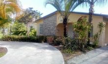 1245 LENOX AV Miami Beach, FL 33139