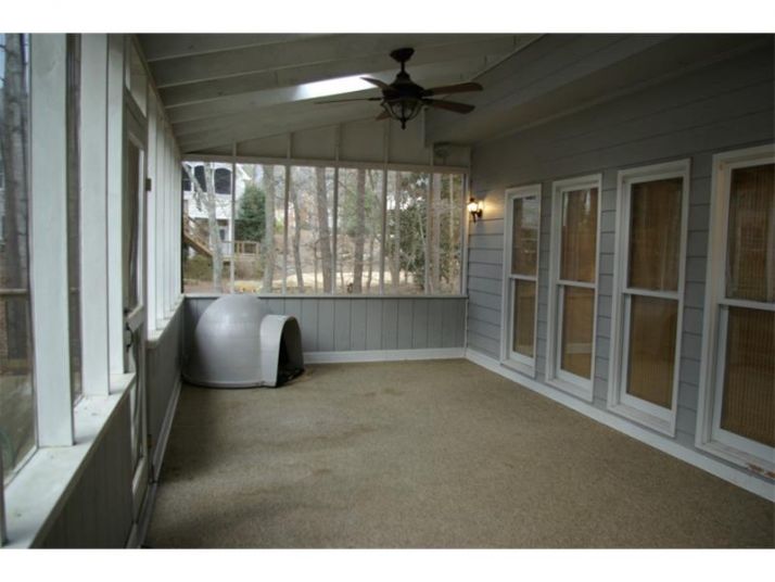 1059 Longwood Drive, Woodstock, GA 30189