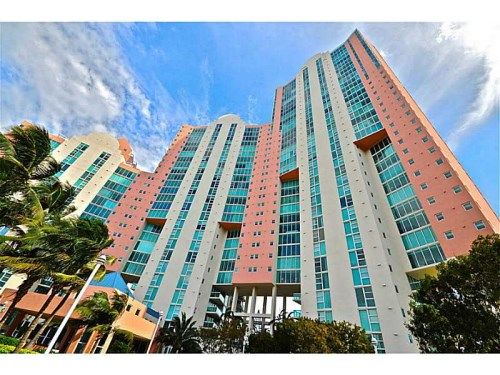 3370 HIDDEN BAY DR # 2010, Miami, FL 33180