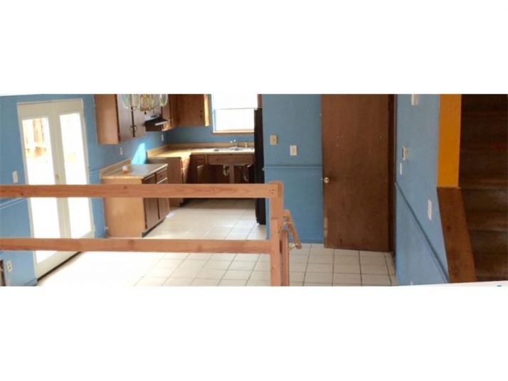 1162 Oaks Place, Stone Mountain, GA 30083