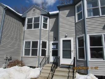 16 Rushford Meade, Granby, CT 06035