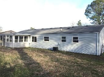 828 Parapet Rd, Chesapeake, VA 23323