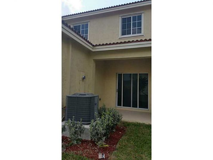 27525 SW 142 AV # 27515, Homestead, FL 33032