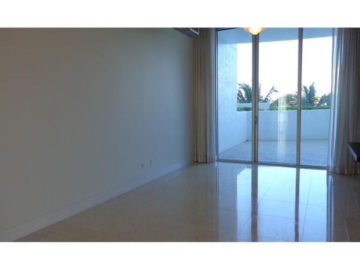 3029 NE 188 ST # 308, Miami, FL 33180