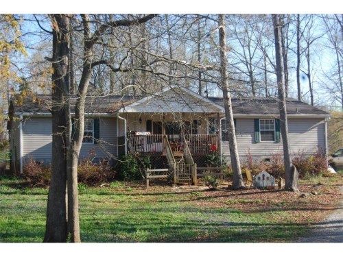 810 Mcdonald Circle, Commerce, GA 30529