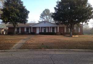 3206 Willow Creek Rd, Dothan, AL 36305