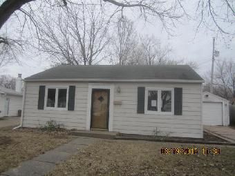 3605 15th Avenue Court, Moline, IL 61265
