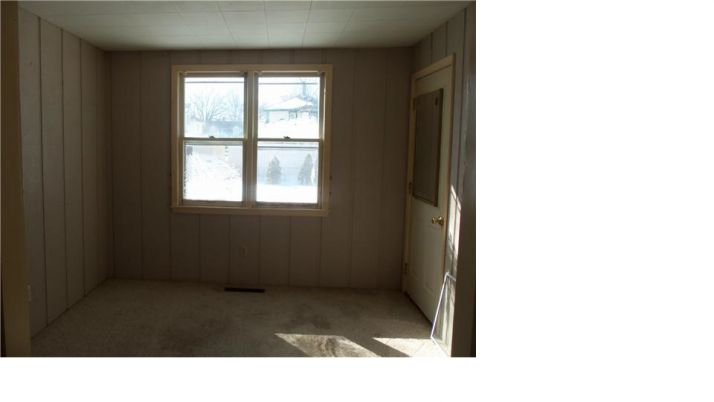 1009 7th Ave NW, Austin, MN 55912