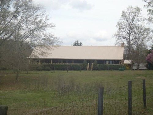 1500 Ozora Road, Loganville, GA 30052