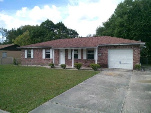 619 Larry Dr, Deland, FL 32724