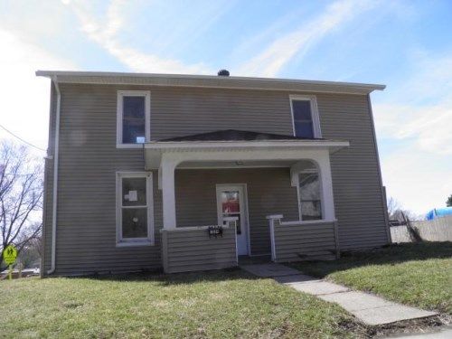 1804 Hershey Ave, Muscatine, IA 52761