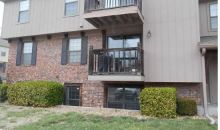 5641 SW Foxcroft Cir S #1 Topeka, KS 66614