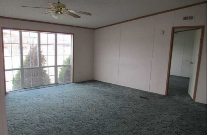 984 S Saddlerock Dr, Pueblo, CO 81007