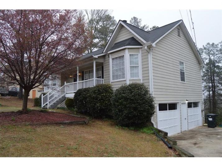 92 Clay Court, Villa Rica, GA 30180