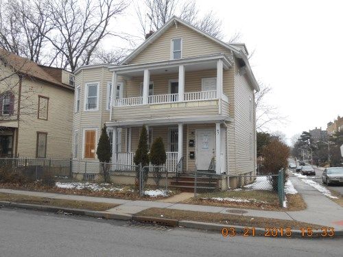 87 N Clinton St, East Orange, NJ 07017