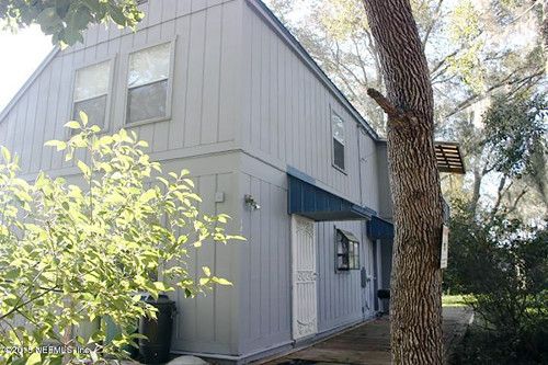 121 LAKE COMO POINT RD, Pomona Park, FL 32181