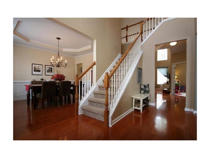 2440 Huddlestone Way, Cumming, GA 30041