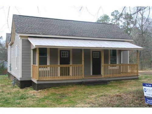 52 E Jones Street, Newnan, GA 30263
