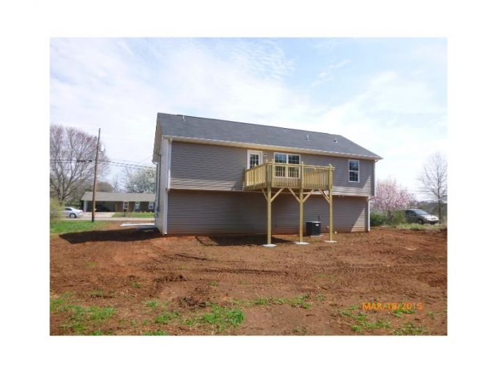 106 Dobson Drive, Cartersville, GA 30120