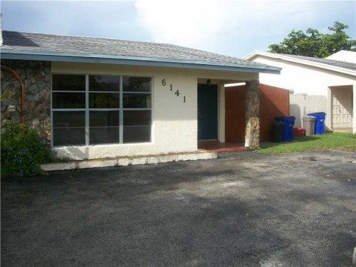 6141 SW 4 ST, Pompano Beach, FL 33068