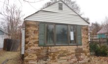 814 East Summit St Greenville, MI 48838