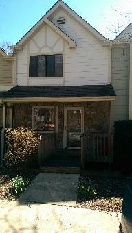 4007 N Course Dr, Charlotte, NC 28277