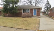 22742 Rosedale St Saint Clair Shores, MI 48080