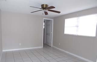 8611 Verona Ct, Tampa, FL 33634