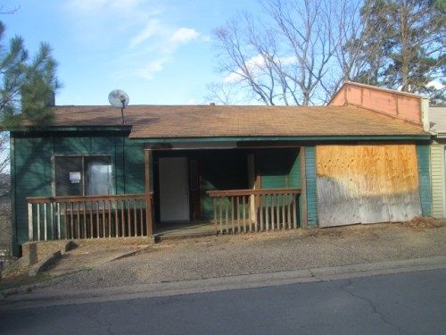 1113 N Oaks Ln, North Little Rock, AR 72118