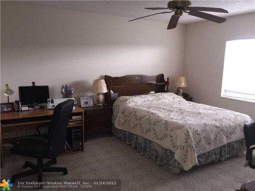 12500 SW 5TH CT # 415M, Hollywood, FL 33027