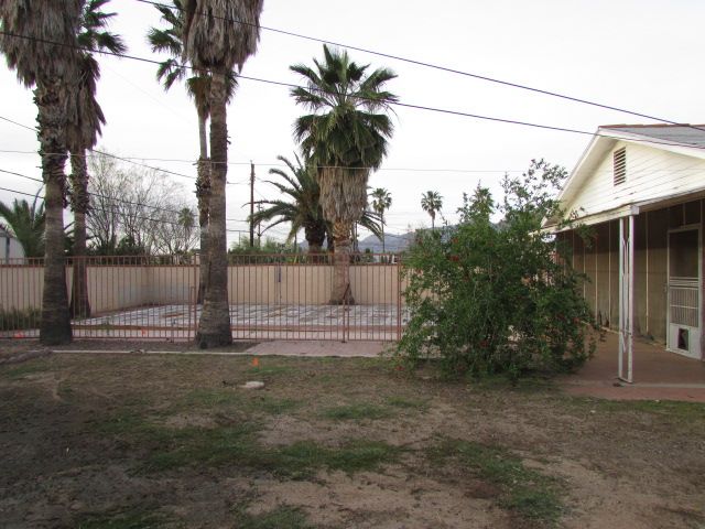 2325 N Chrysler Dr, Tucson, AZ 85716