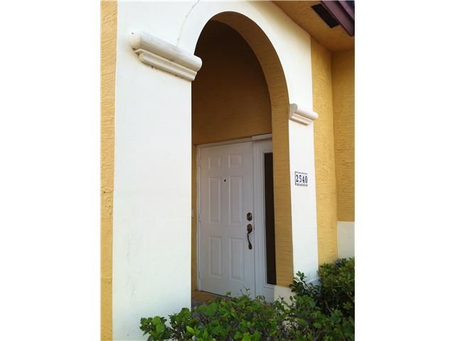 2540 NE 41 TE, Homestead, FL 33033