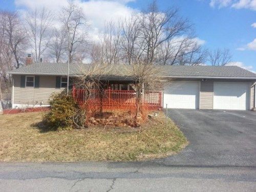 3732 Daubert Rd, Northampton, PA 18067