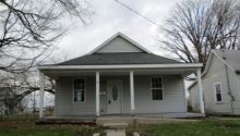 1124 E 27th St Anderson, IN 46016