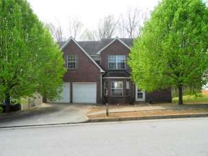 3493 Creekview Dr., Rex, GA 30273