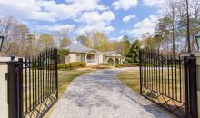 135 W Paces Ferry Road Nw Atlanta, GA 30305