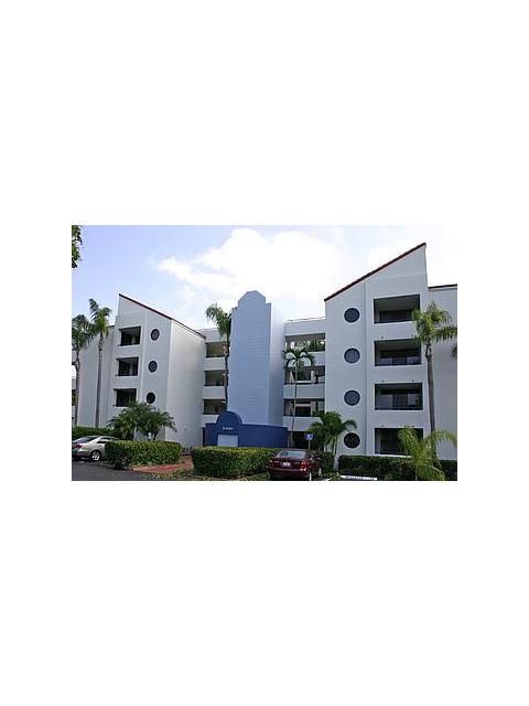 21085 NE 34 AV # 301-1, Miami, FL 33180